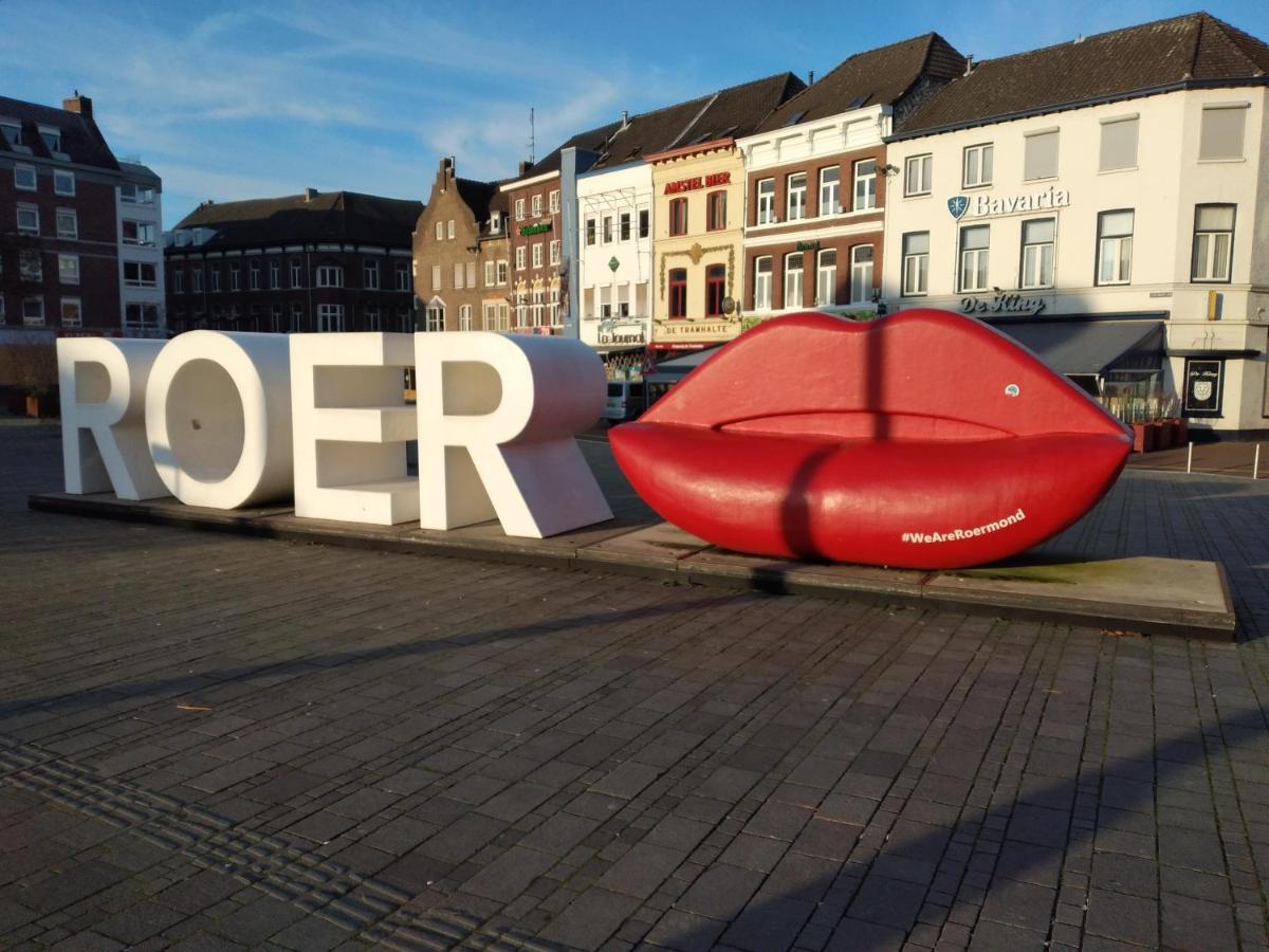 Stadswoning Roermond Exterior foto